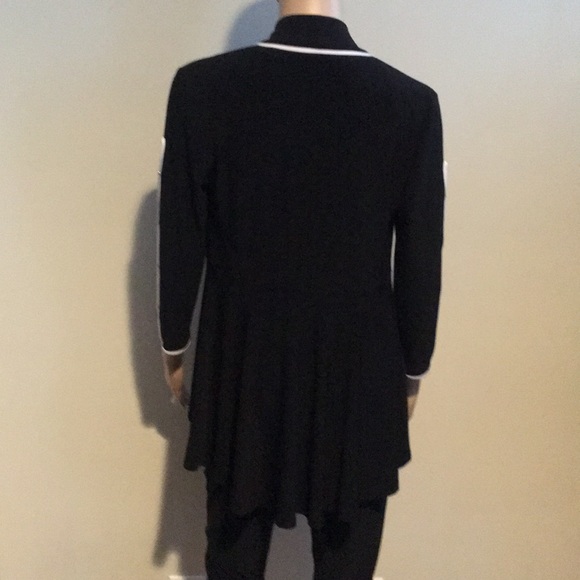 Joseph Ribkoff tank and cardigan - Picture 4 of 7